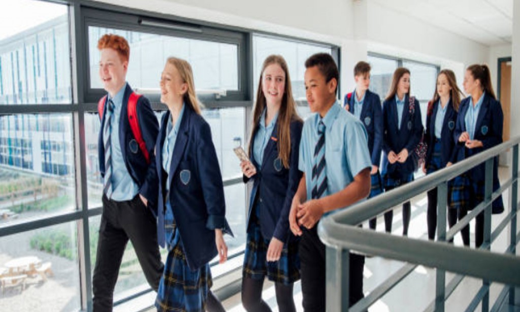 10 Things You Learn in Secondary School in Dubai